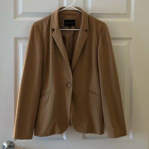 Tan Audrey & Celine blazer